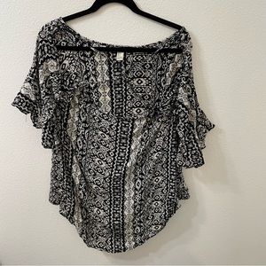 Forever 21 tribal blouse gray medium